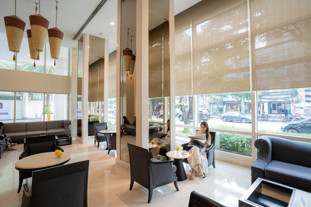 Centre Point Sukhumvit Thong-Lo Hotel Bangkok Bagian luar foto