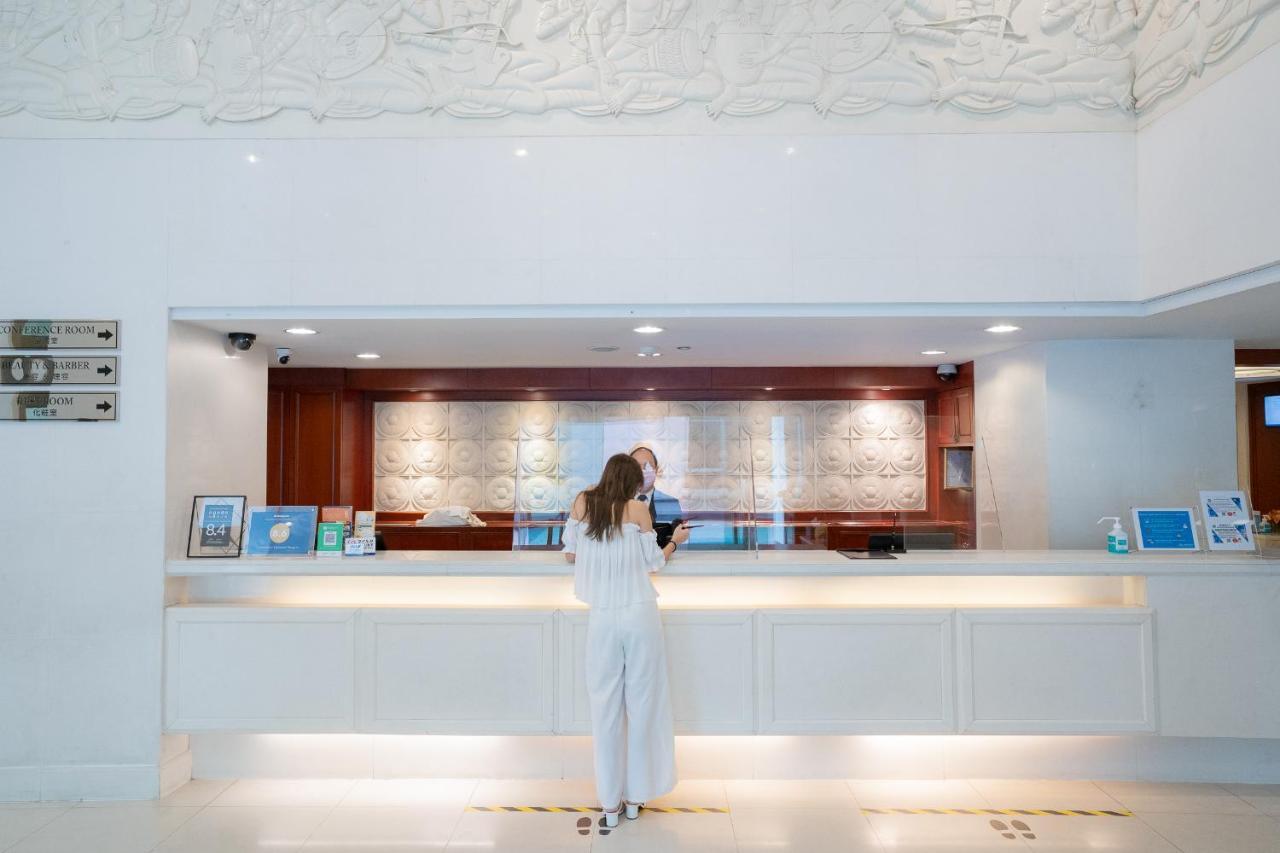 Centre Point Sukhumvit Thong-Lo Hotel Bangkok Bagian luar foto