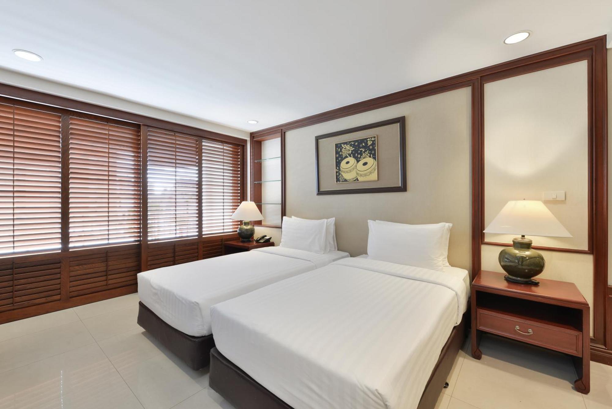 Centre Point Sukhumvit Thong-Lo Hotel Bangkok Bagian luar foto