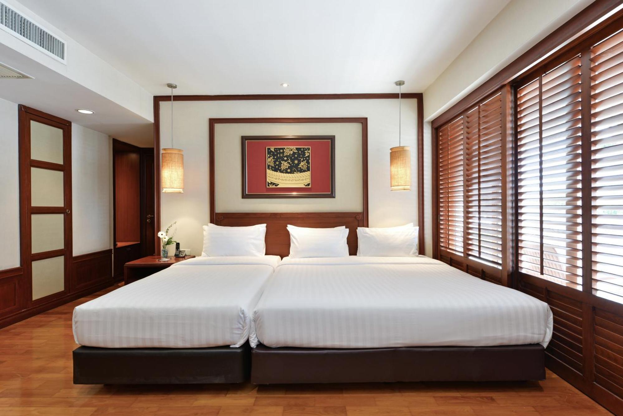 Centre Point Sukhumvit Thong-Lo Hotel Bangkok Bagian luar foto