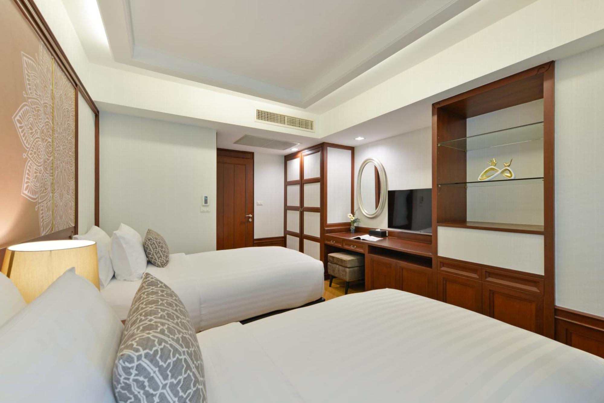 Centre Point Sukhumvit Thong-Lo Hotel Bangkok Bagian luar foto